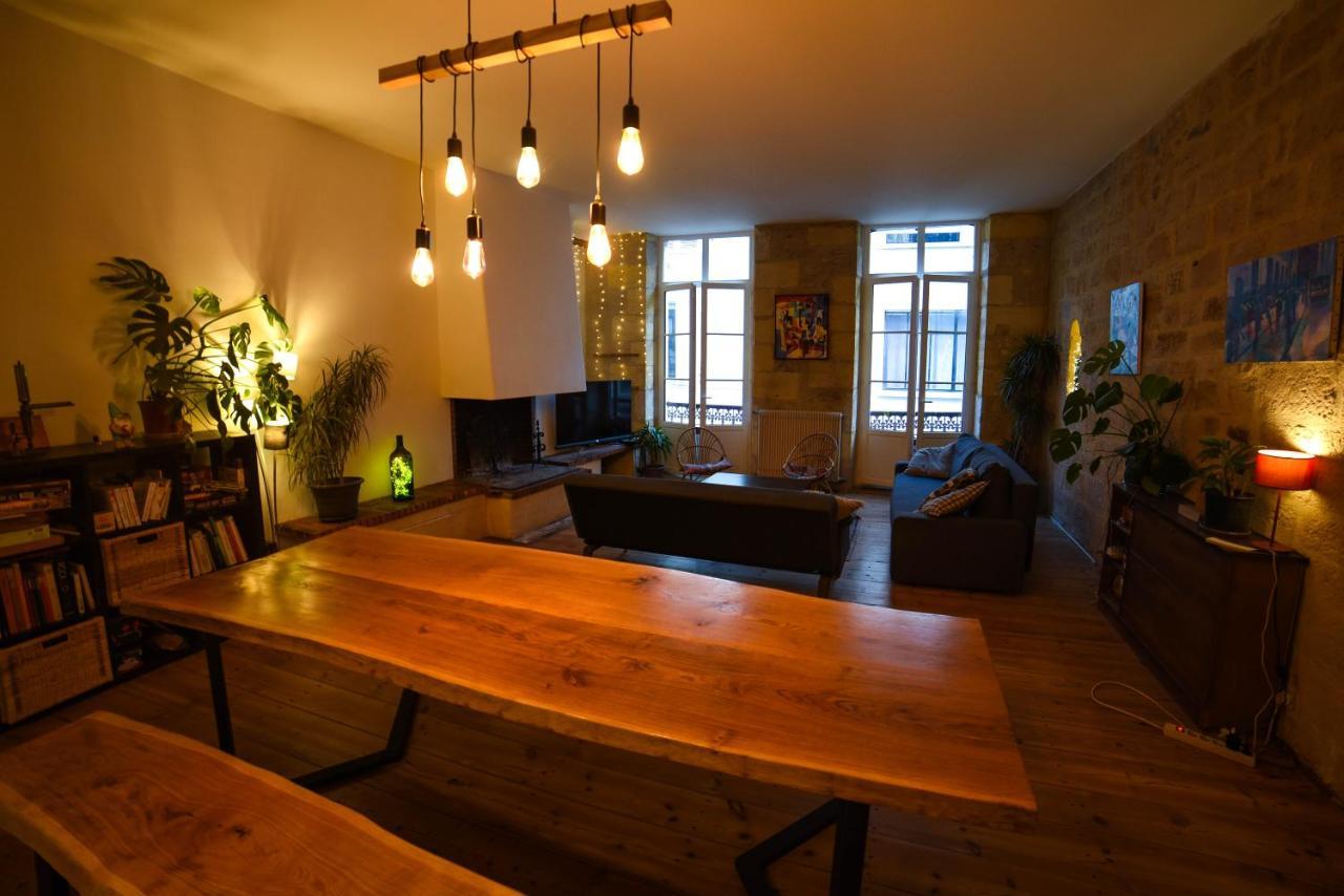Amani Hostel Ла-Реоль Экстерьер фото